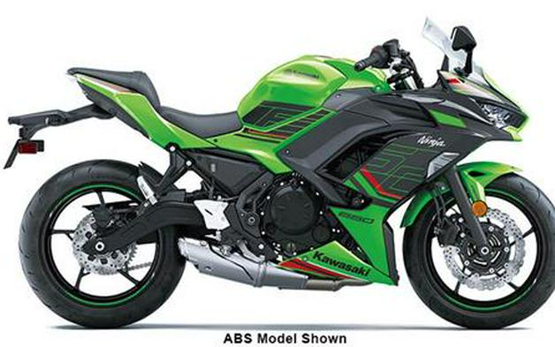 2023 Kawasaki Ninja 650 Review [14 Fast Facts]