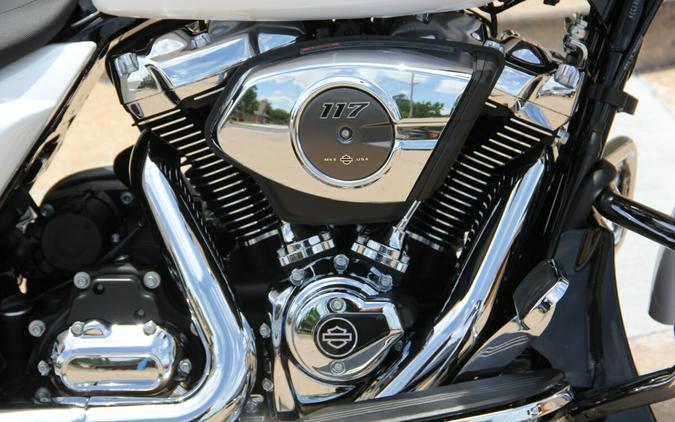 2024 Harley-Davidson Street Glide