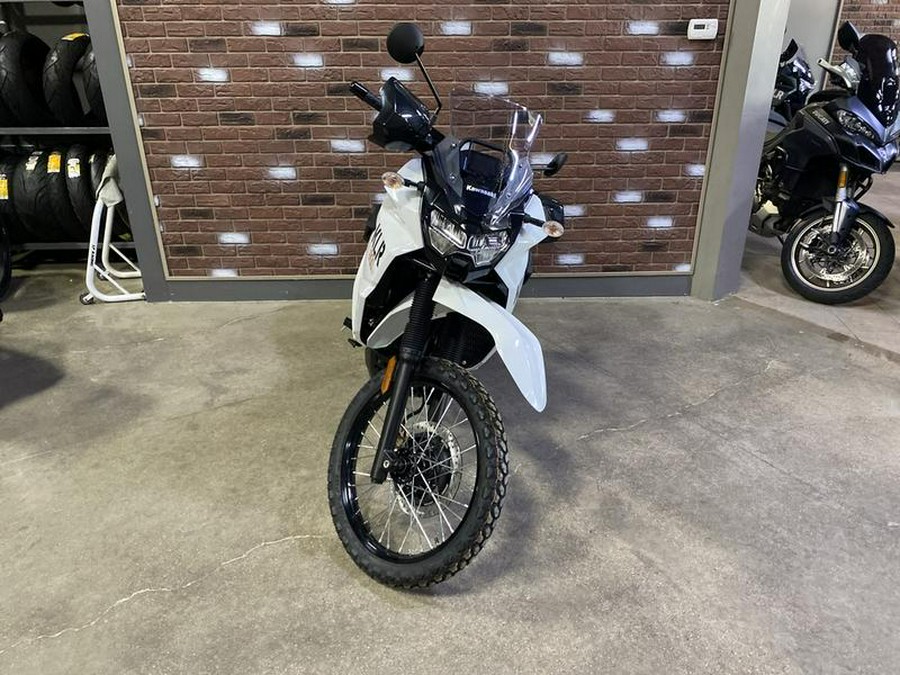 2025 Kawasaki KLR®650 Pearl Crystal White/Metallic Carbon Gray