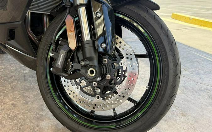 2025 Kawasaki Ninja 1100SX ABS