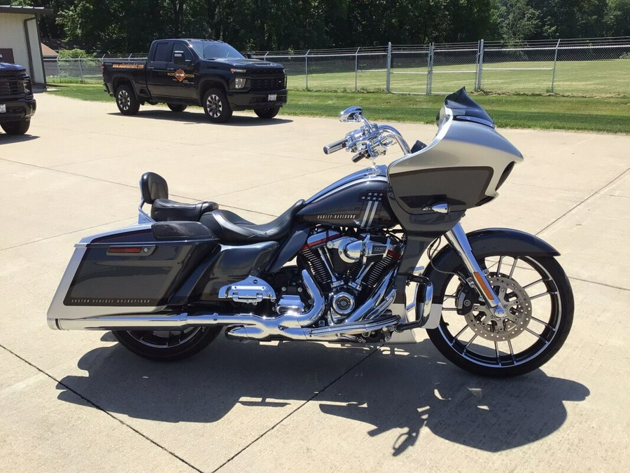 2019 FLTRXSE CVO™ Road Glide®