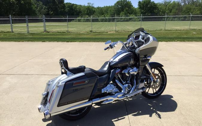 2019 FLTRXSE CVO™ Road Glide®