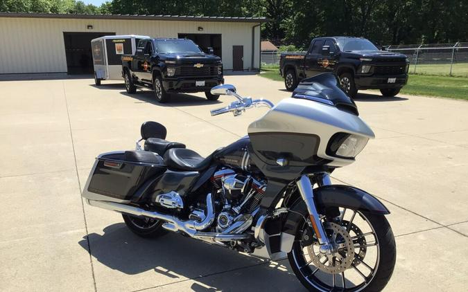 2019 FLTRXSE CVO™ Road Glide®