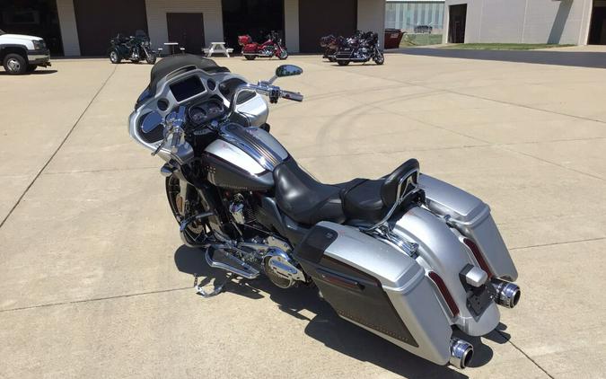 2019 FLTRXSE CVO™ Road Glide®