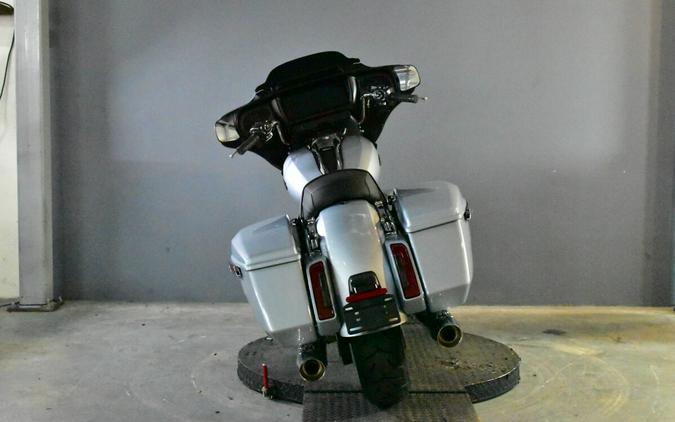 2025 Harley-Davidson Street Glide FLHX