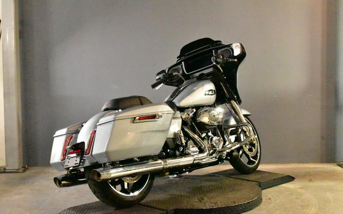 2025 Harley-Davidson Street Glide FLHX