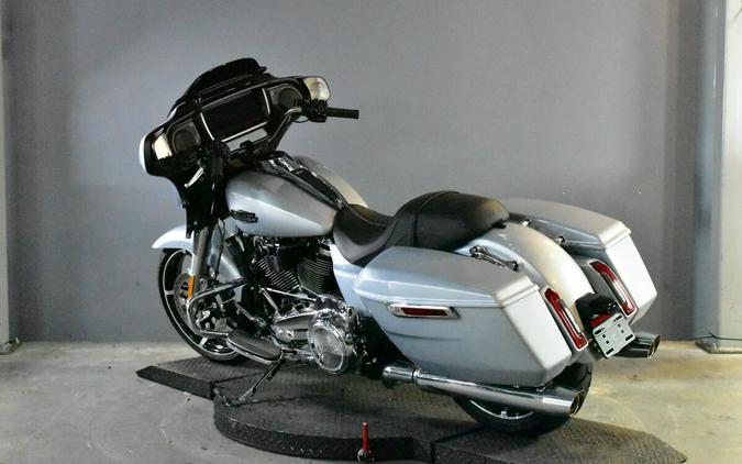 2025 Harley-Davidson Street Glide FLHX