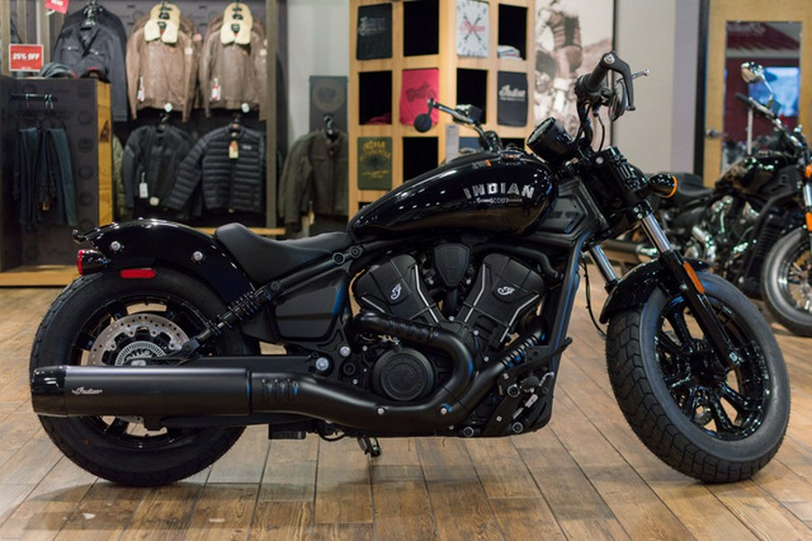 2025 Indian Scout Bobber Black Metallic