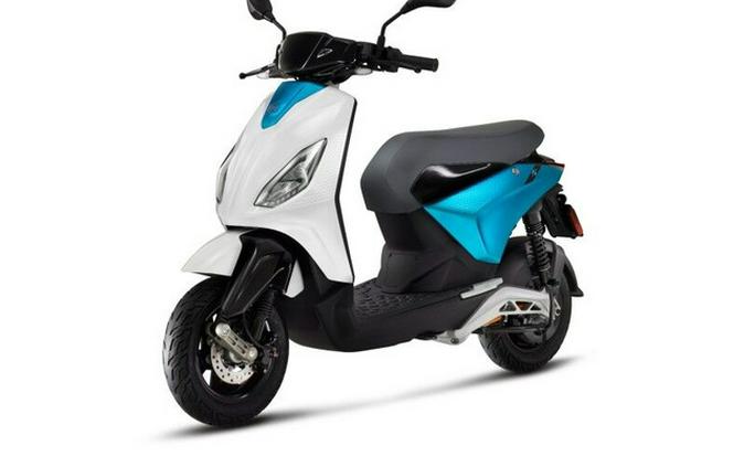 2022 Piaggio 1 Active