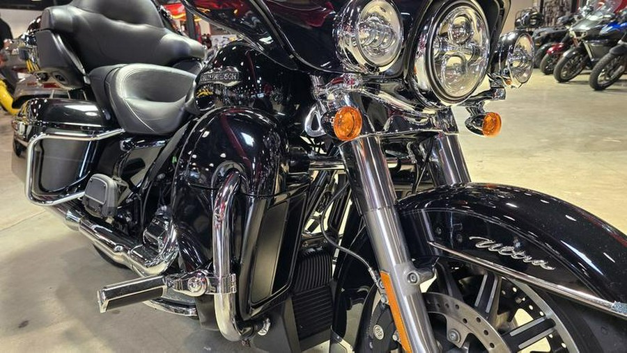 2018 Harley-Davidson® FLHTCU - Electra Glide® Ultra Classic®