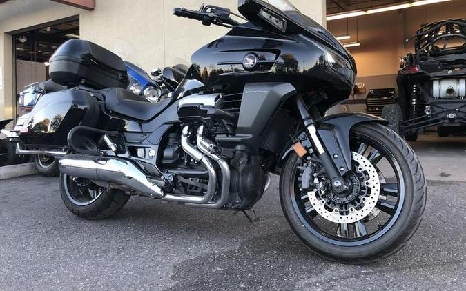 2014 Honda® CTX1300 Deluxe