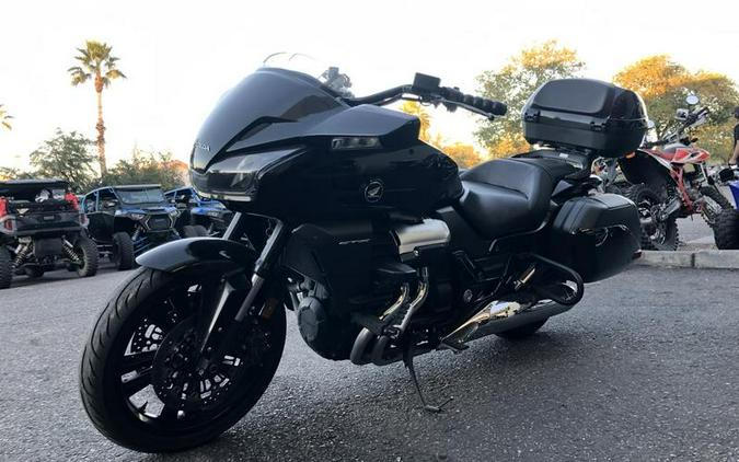 2014 Honda® CTX1300 Deluxe