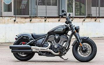 2025 CHIEF BOBBER, BLACK METALLIC, 49S Base - Indian Motorcycle