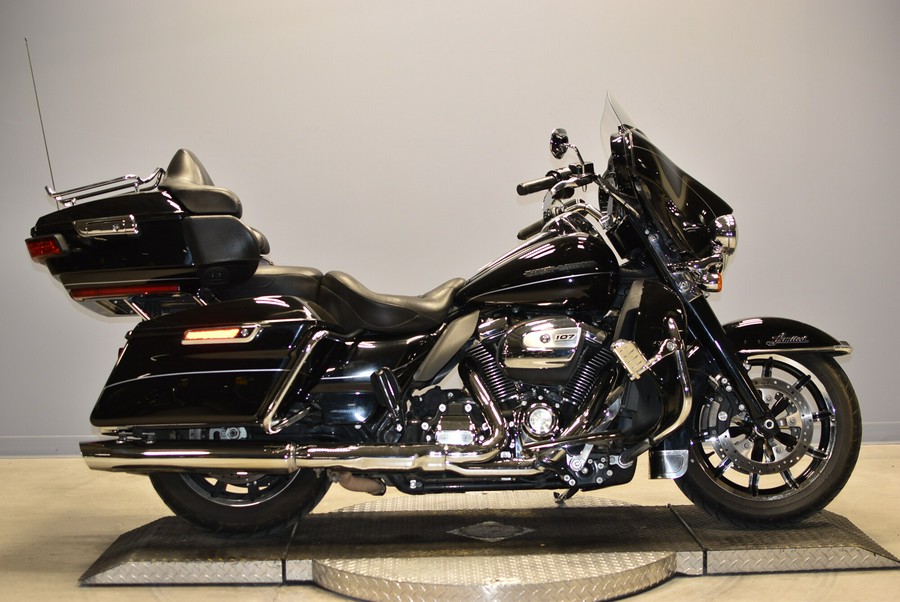 2017 Harley-Davidson Ultra Limited Low FLHTKL