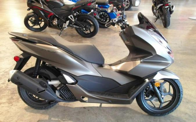 2023 Honda® PCX