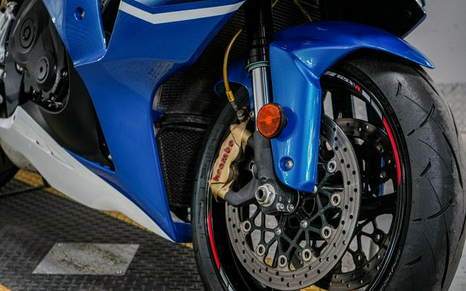 2013 Suzuki GSX-R1000™