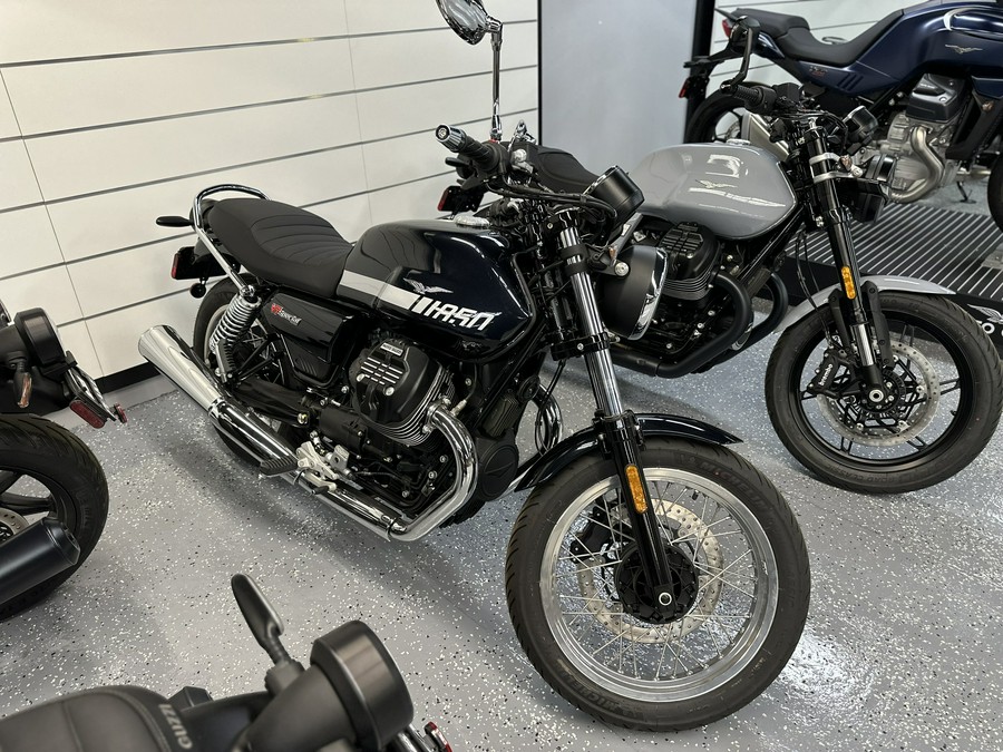2025 Moto Guzzi V7 Special