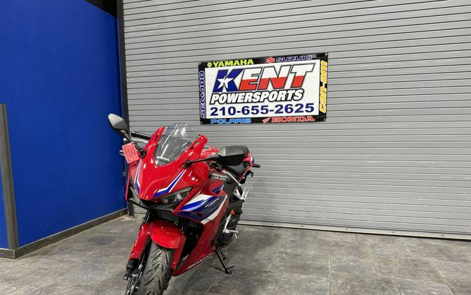 2025 Honda CBR500R ABS