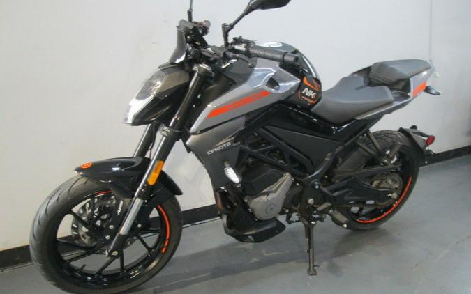 2023 CFMOTO 300NK