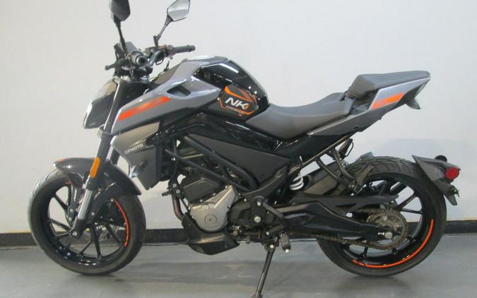 2023 CFMOTO 300NK