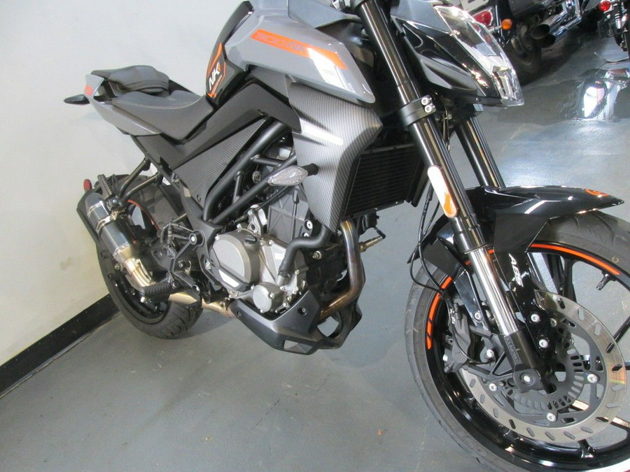 2023 CFMOTO 300NK
