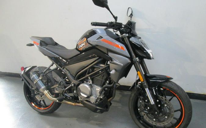 2023 CFMOTO 300NK