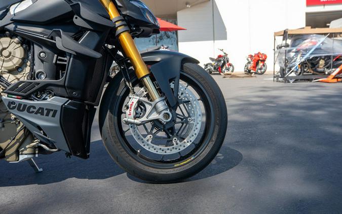 2024 Ducati Streetfighter V4 S Grey & Black V4 S