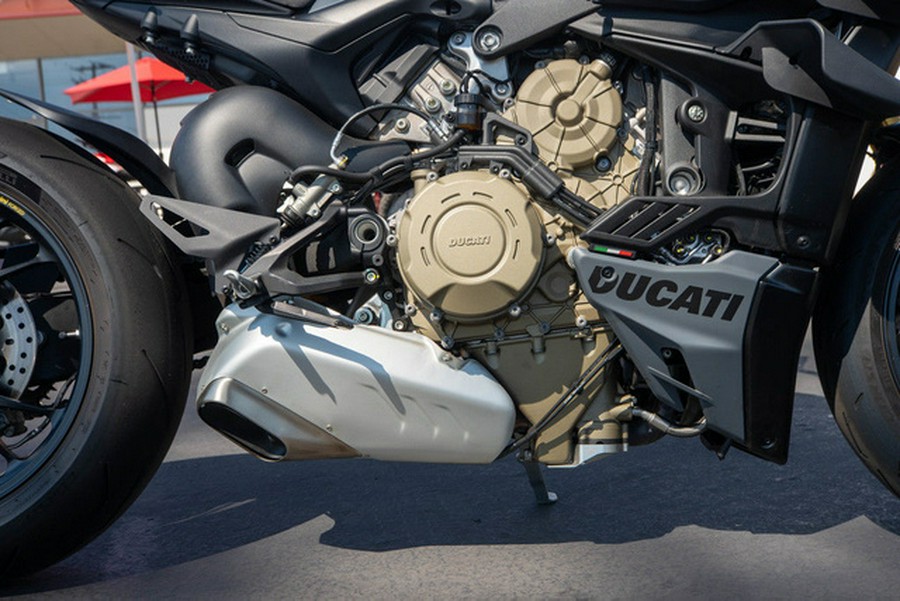 2024 Ducati Streetfighter V4 S Grey & Black V4 S