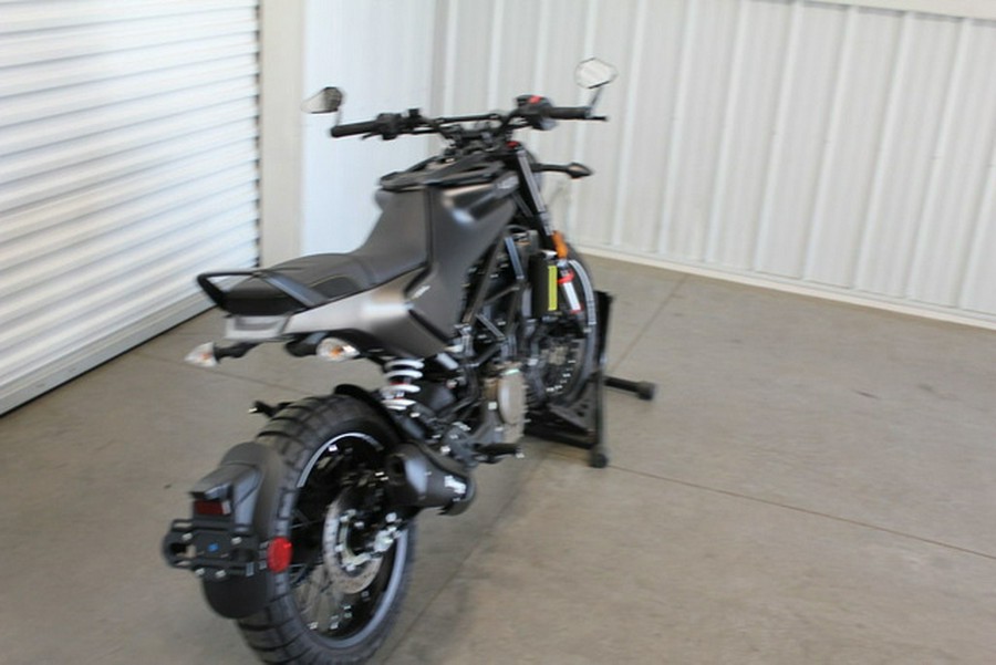 2023 Husqvarna SVARTPILEN 401