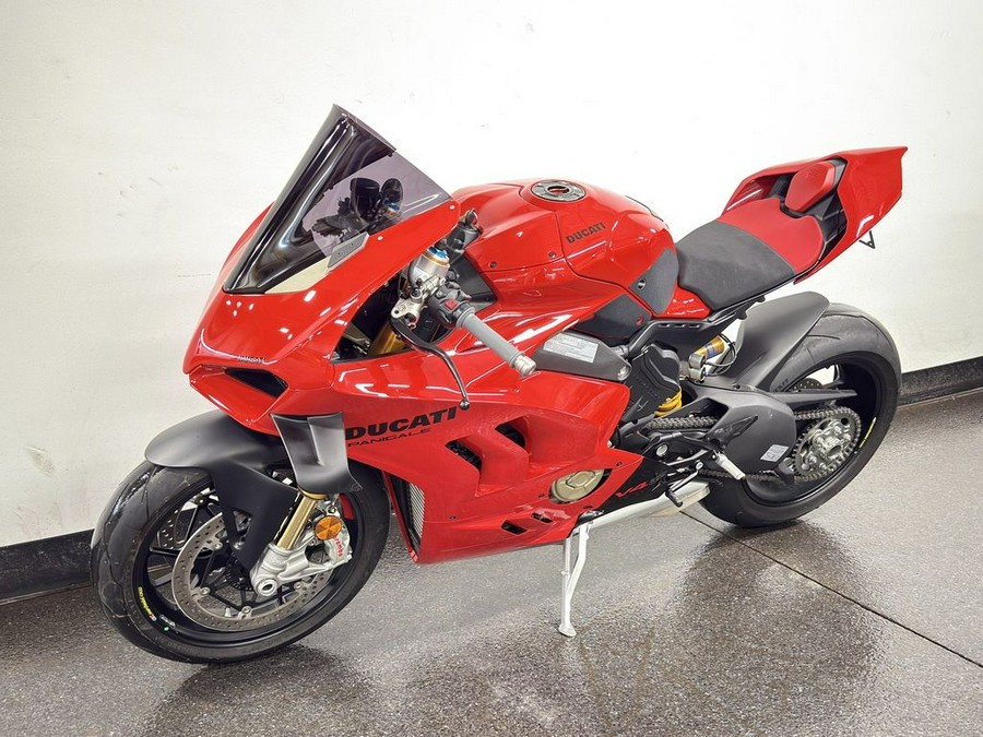 2024 Ducati Panigale V4 S Red