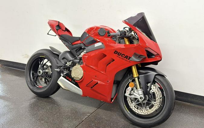 2024 Ducati Panigale V4 S Red