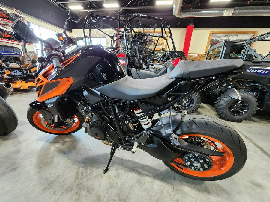 2019 KTM 1290 SUPER DUKE R