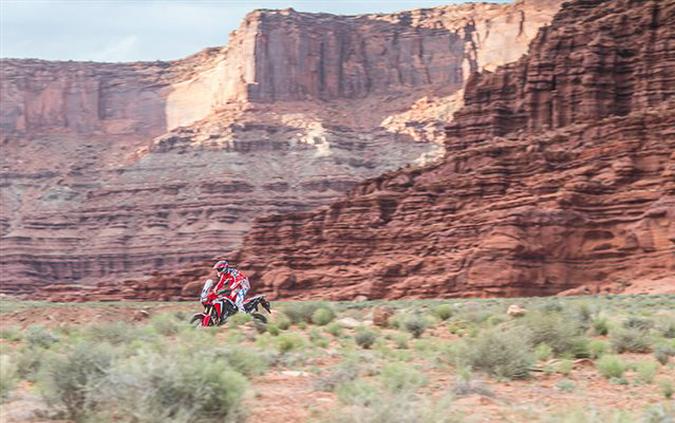 2017 Honda Africa Twin Base