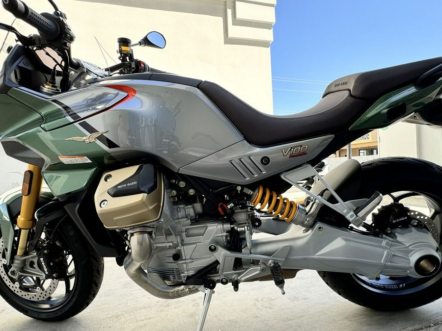 2024 Moto Guzzi V100 Mandello S