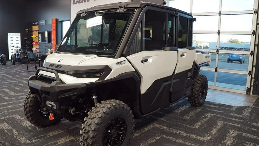2026 Can-Am® Defender MAX Limited HD11
