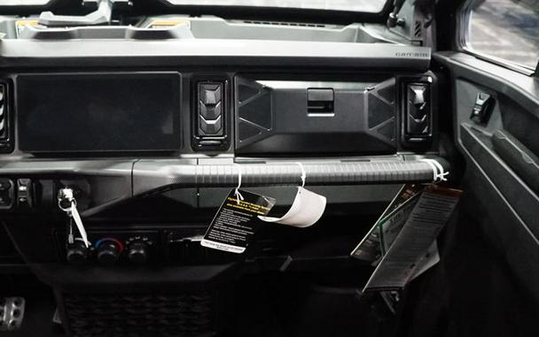 2026 Can-Am® Defender MAX Limited HD11