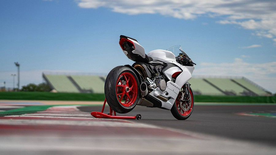 2023 Ducati Panigale V2