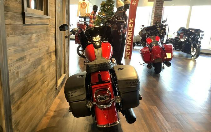 Harley-Davidson® Heritage Classic 2026 FLHC S1-26 Brilliant Red - Black w/Cast Wheels