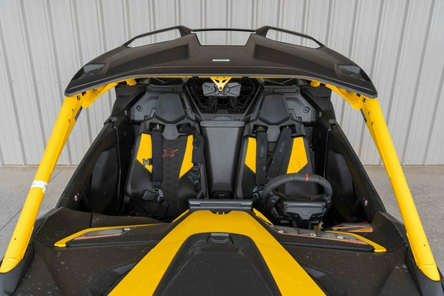 2024 Can-Am Maverick R X RS With Smart-Shox Carbon Black & Neo