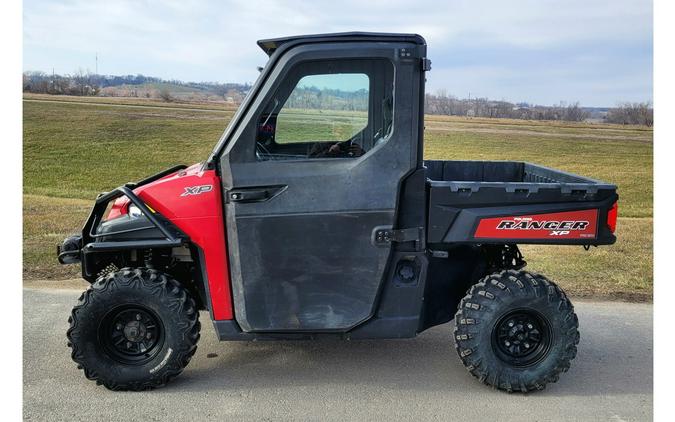 2017 Polaris Industries RANGER XP® 900 EPS Solar Red