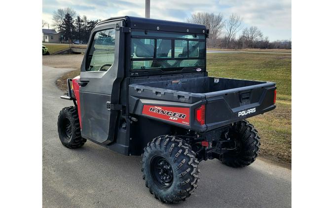 2017 Polaris Industries RANGER XP® 900 EPS Solar Red