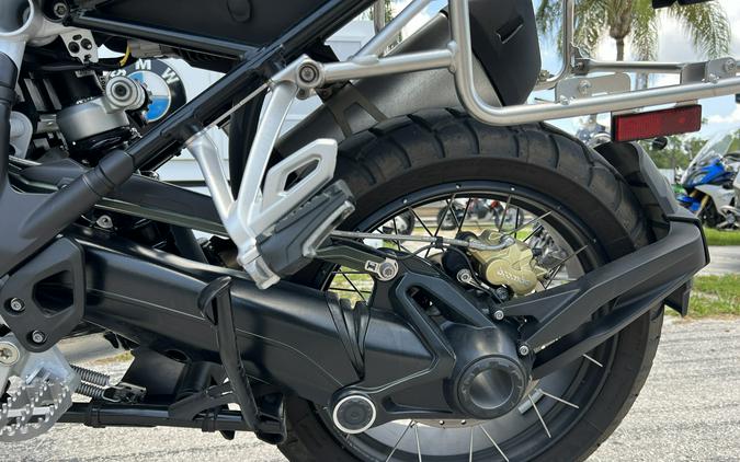 2022 BMW R