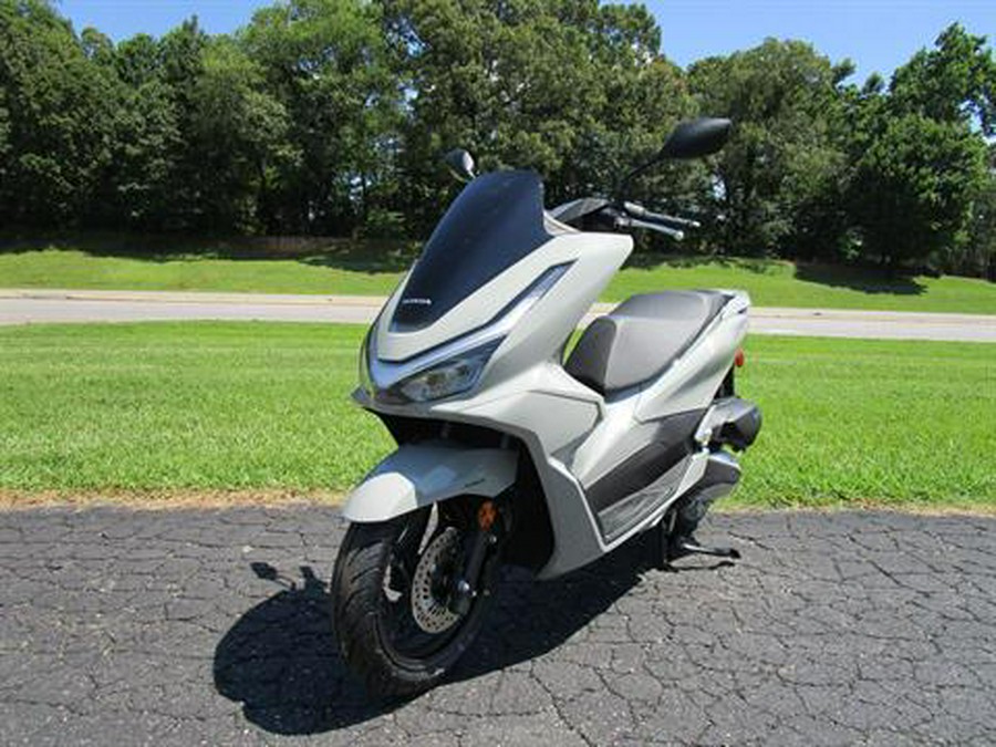 2025 Honda PCX