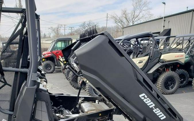 2023 Can-Am® Defender MAX DPS HD9 Timeless Black