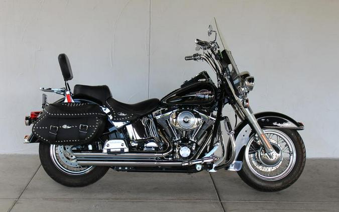 2005 Harley-Davidson® FLSTC - Heritage Softail® Classic