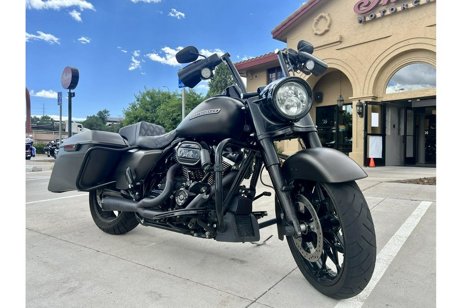 2020 Harley-Davidson® Road King® Special