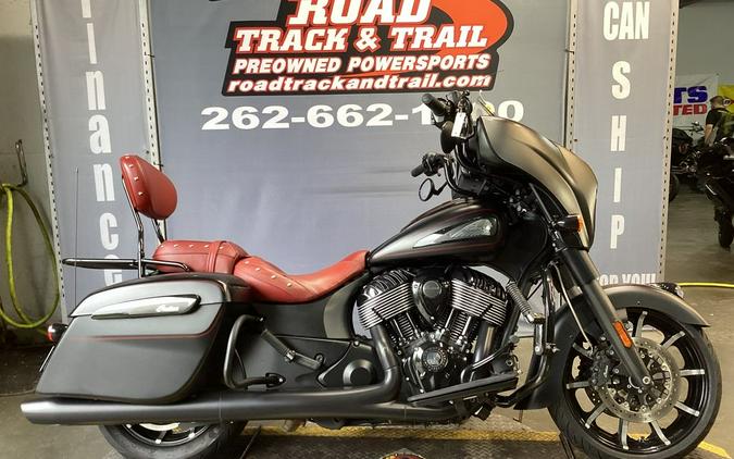 2019 Indian Motorcycle® Chieftain Dark Horse® Thunder Black Smoke