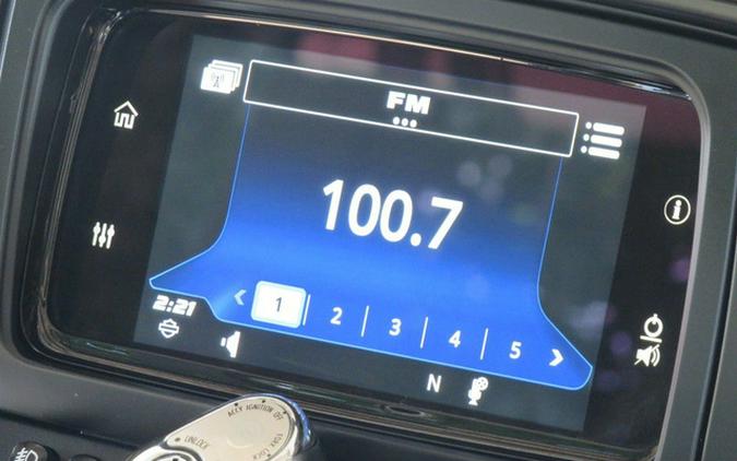 2022 Harley-Davidson FLHTCUTG - Tri Glide Ultra