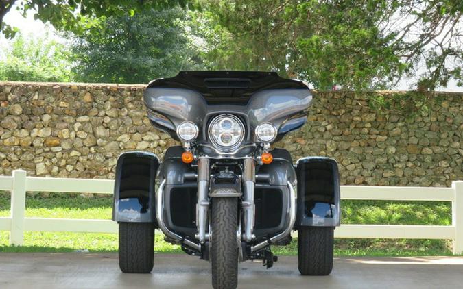 2022 Harley-Davidson FLHTCUTG - Tri Glide Ultra