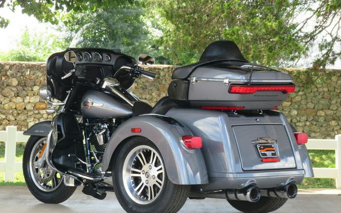 2022 Harley-Davidson FLHTCUTG - Tri Glide Ultra